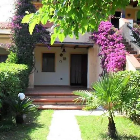 Lejlighed Appartamenti Holiday Porto Ottiolu *